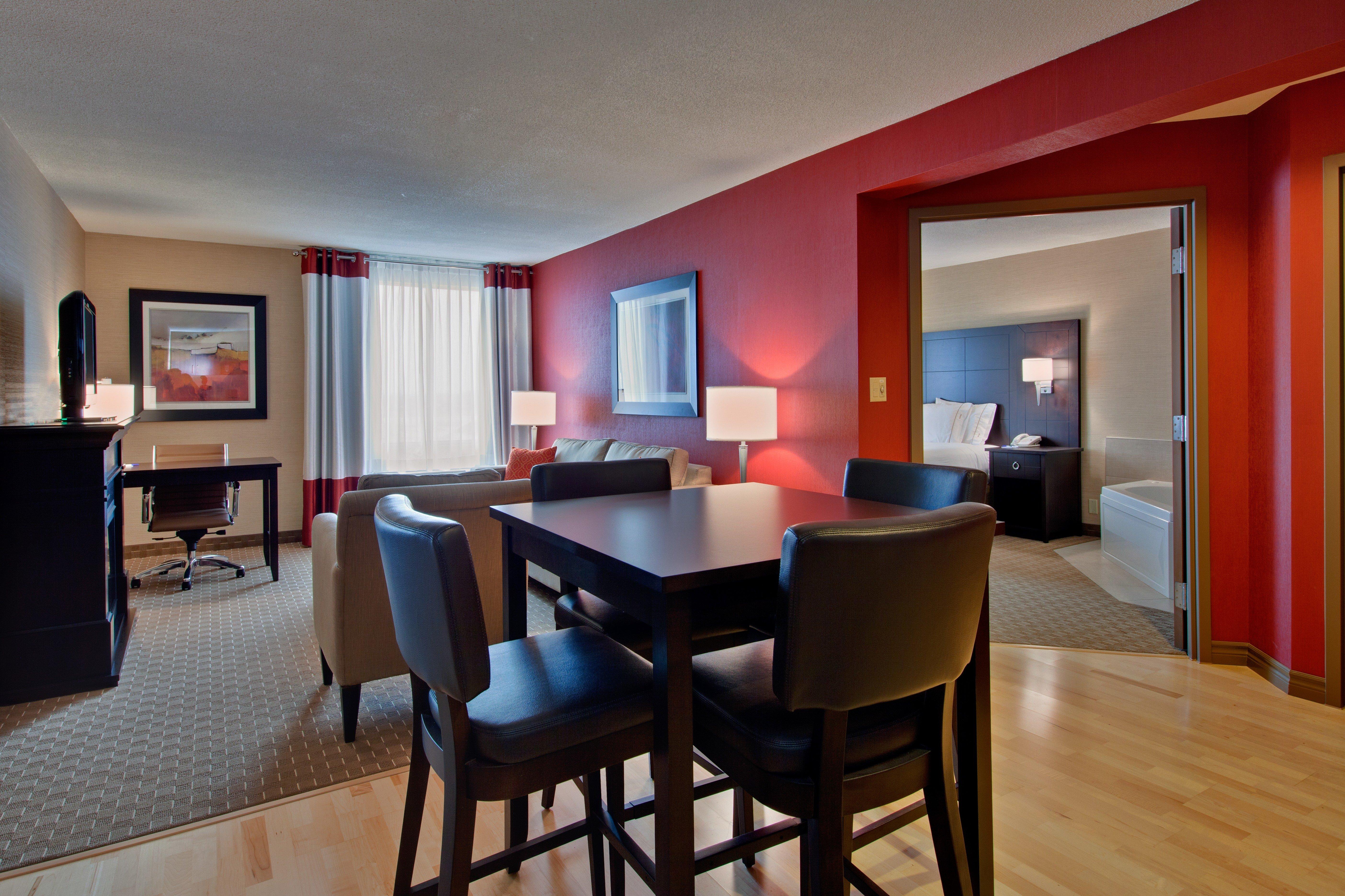 Holiday Inn Express Hotel & Suites Chatham South By Ihg Екстер'єр фото