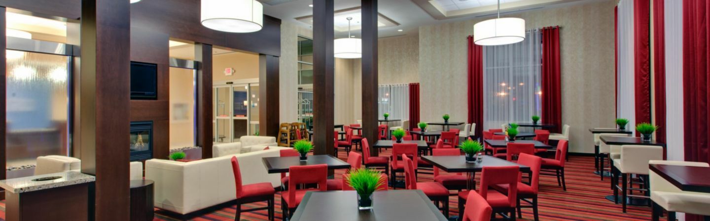 Holiday Inn Express Hotel & Suites Chatham South By Ihg Екстер'єр фото